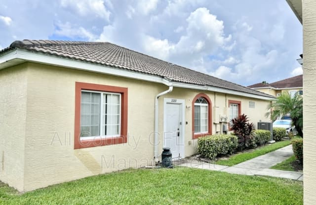 21202 Indian Creek Drive Gallery 1