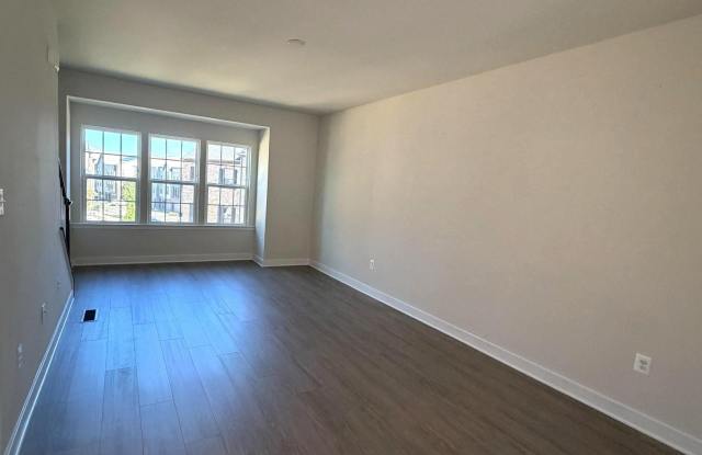 13907 AIRFOIL Road Gallery 3
