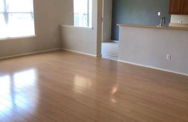 1133 Nighthawk Road Gallery 4