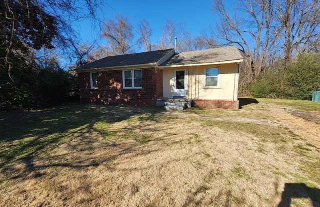 390 Sullivan Dr photos photos