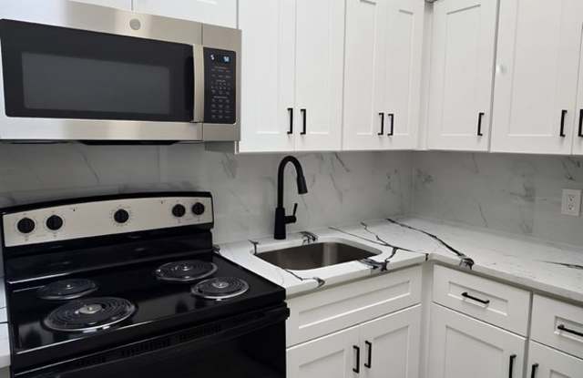 20 Broad Ave. photos photos