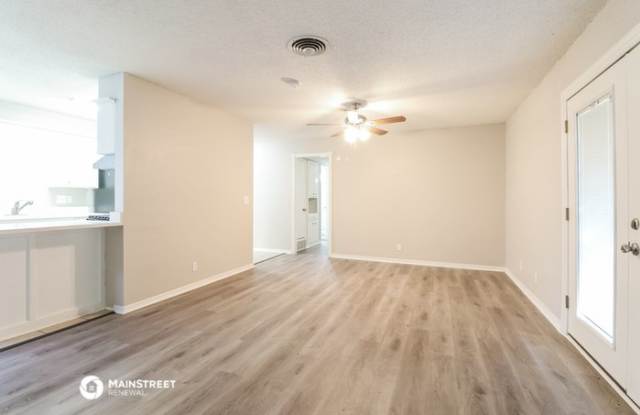 4816 Woodview Drive Gallery 4