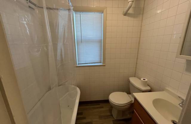 314 West 3rd Street #316 - 1 photos photos