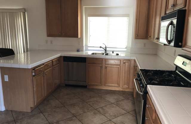 11852 Cedar Grove Ln Gallery 4