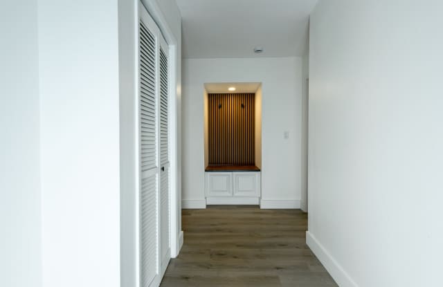 307 Glen Burnie Avenue Gallery 3