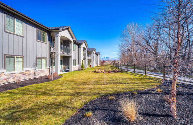 Eagle River Apartments Gallery 3