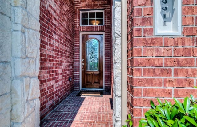 9911 Forrester Trail - 9911 Forrester Trl, Houston, TX 77494