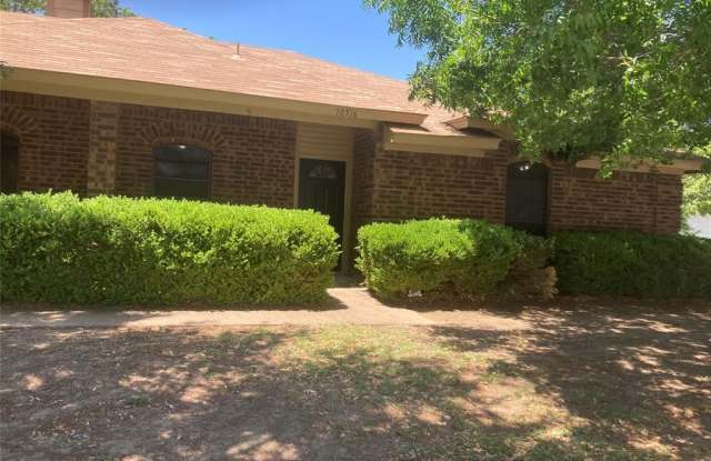 10516 Shadywood Drive - 10516 Shadywood Drive, Fort Worth, TX 76140