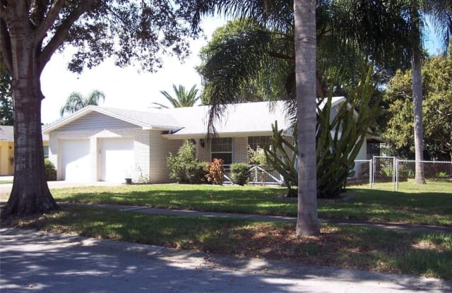1444 SANDALWOOD DRIVE - 1444 Sandalwood Drive, Dunedin, FL 34698