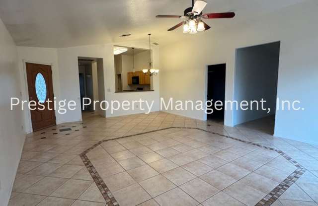 Charming West 2 Bedroom/ 2 Bathroom with a Den is Waiting For You To Call Home!! - 3294 West Via Campana De Cobre, Tucson, AZ 85745