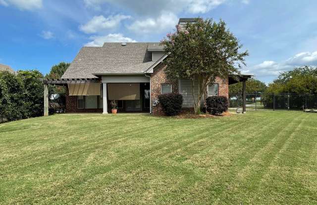 Beautiful 5 Bedroom 3 Bath In Taylor Lakes of Montgomery AL photos photos