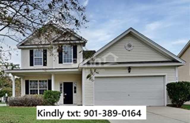 2412 Thoreau St photos photos