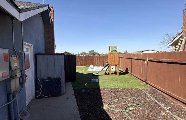 Hanford Home Coming Soon! Gallery 3