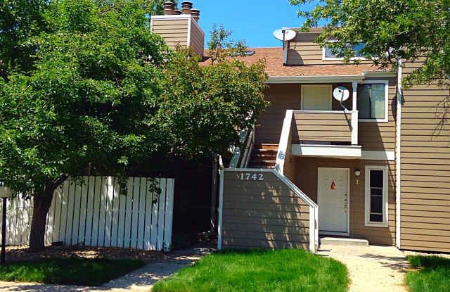 1742 S Trenton St Apt 5 - 1742 South Trenton Street, Denver, CO 80231