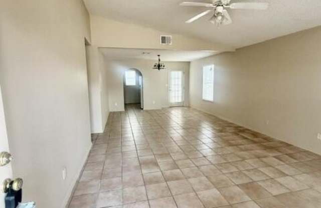 7529 PLAZA REDONDA Drive Gallery 2