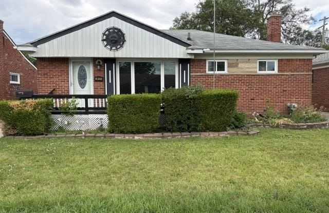 26125 Huntington Drive photos photos
