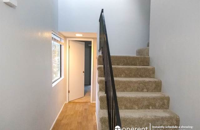 4832 Starflower Dr Gallery 3