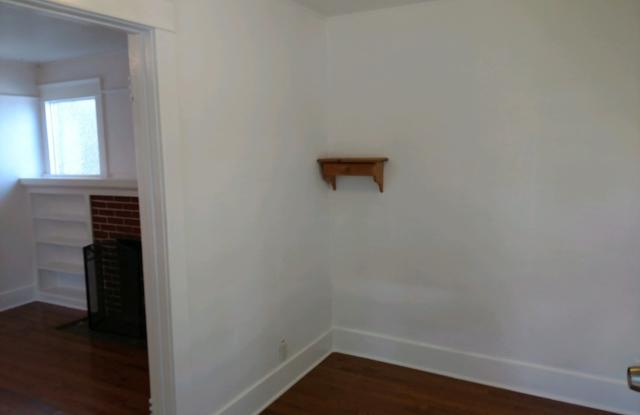 3120 41st St. Gallery 4