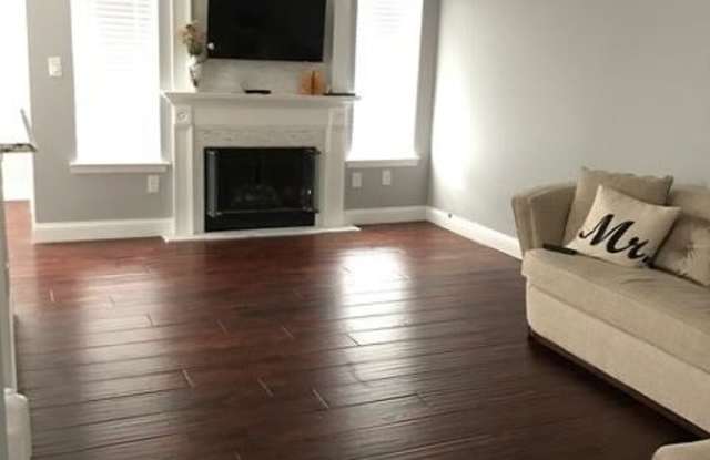 34 SPRINGHOLM DR Gallery 2