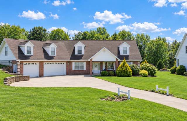 2,891 sq. ft. + Bonus Room + Office + Huge Garage Gallery 1