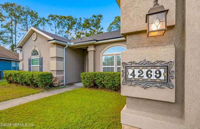 4269 VICTORIA LAKES Drive W photos photos