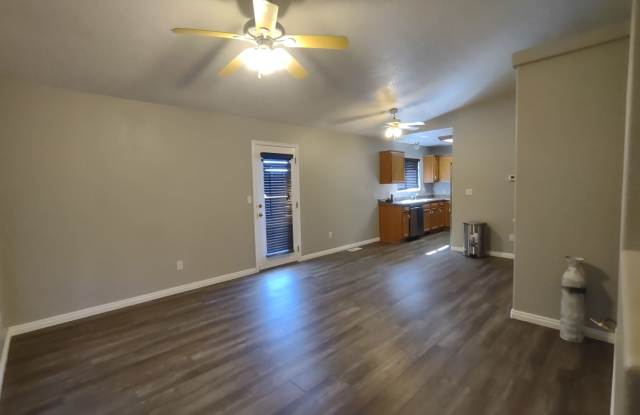 BONUS LIVING ROOM!!?? Gallery 4