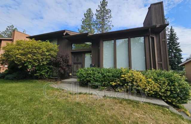1533 E 39th photos photos