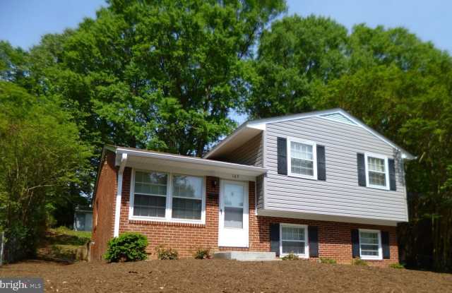 165 LONGSTREET AVENUE photos photos