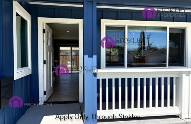 1331 Sunshine Drive Gallery 2