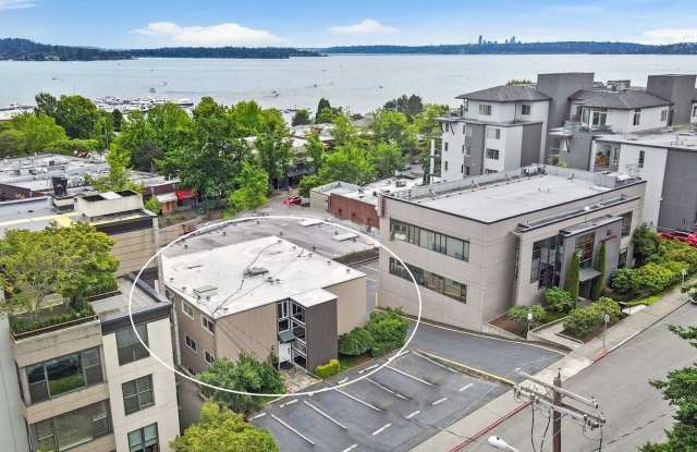 2bd/1ba Kirkland Condo photos photos
