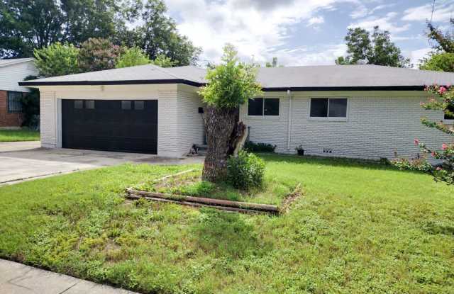 1206 Pine Drive photos photos