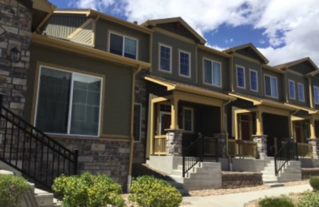 5562 W 72nd Pl - 5562 West 72nd Avenue, Westminster, CO 80003