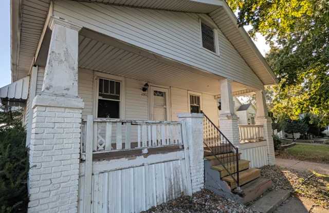 1195 E Whitmer St Gallery 1
