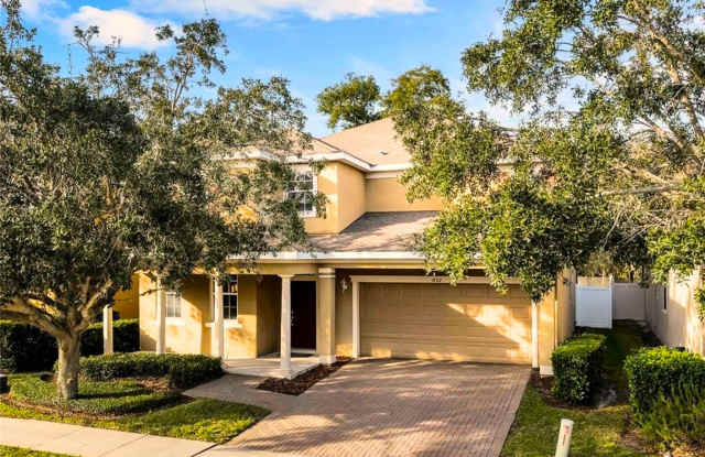 652 LEGACY PARK DR. - 652 Legacy Park Drive, Casselberry, FL 32707