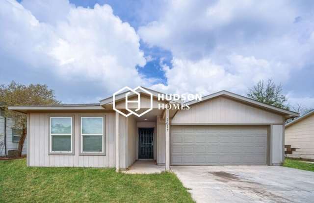 2617 East Cornell Street Gallery 1