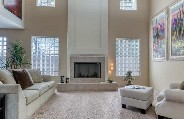 6125 N 31ST Court Gallery 2