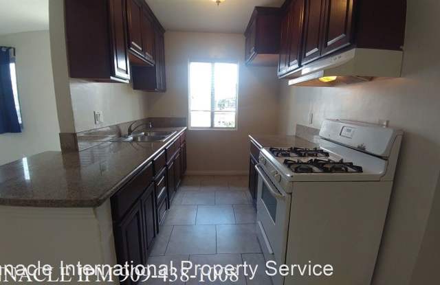 2449 Chanslor Street #A Gallery 2
