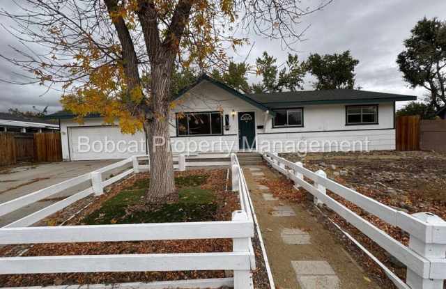 2000 Marie Dr photos photos