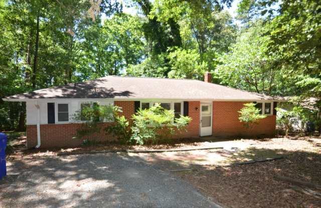 Three Bedroom Home Near UNC photos photos Three Bedroom Home Near UNC photos photos