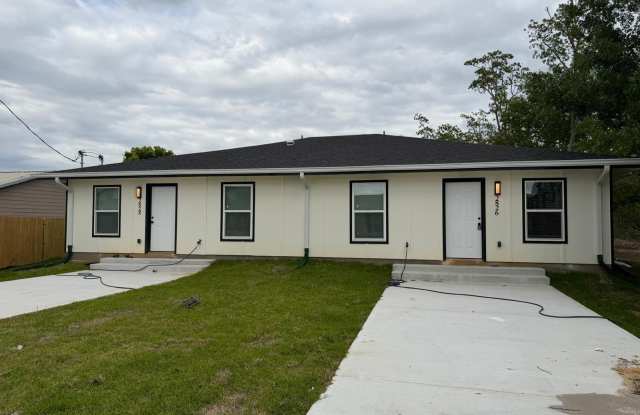 2828 La Mesa Avenue photos photos