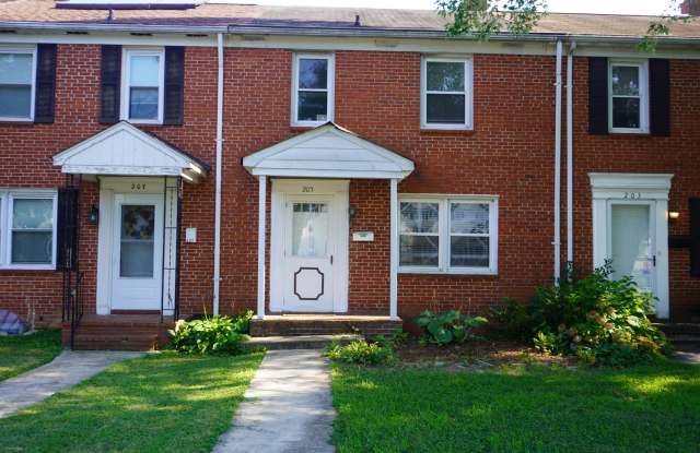 205 Burke Ave photos photos
