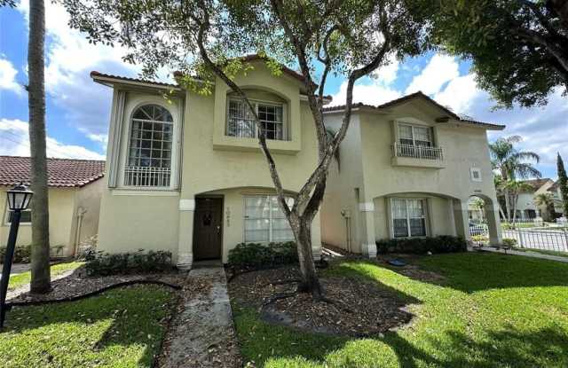 10883 NW 8th St photos photos
