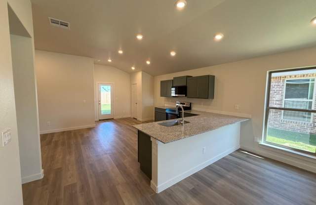 2407 Helena Avenue Gallery 4