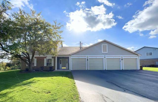 320 Crestview Drive photos photos