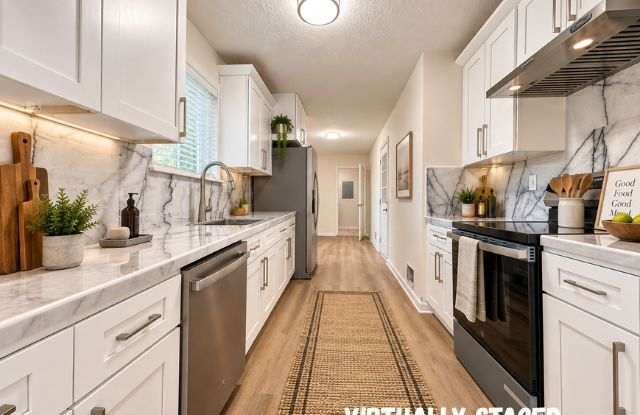 1659 Almand Creek Drive Southwest Gallery 2