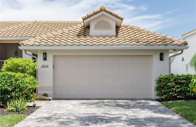 8654 Mustang Dr Gallery 2