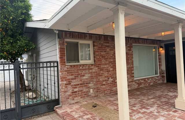 16823 Simonds Street photos photos