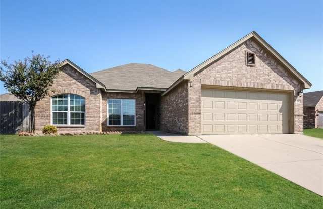 245 Kennedy Drive - 245 Kennedy Drive, Crowley, TX 76036