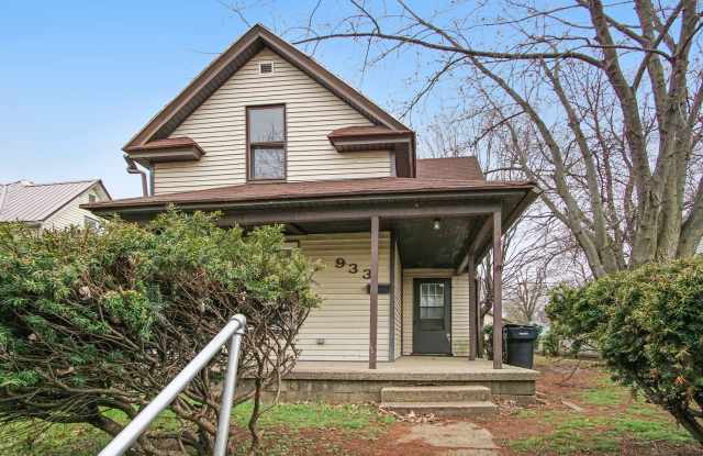 933 S Logan St photos photos