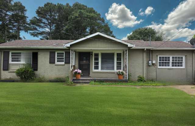 3607 Inglewood Drive Northwest - 3607 Inglewood Drive Northwest, Huntsville, AL 35810